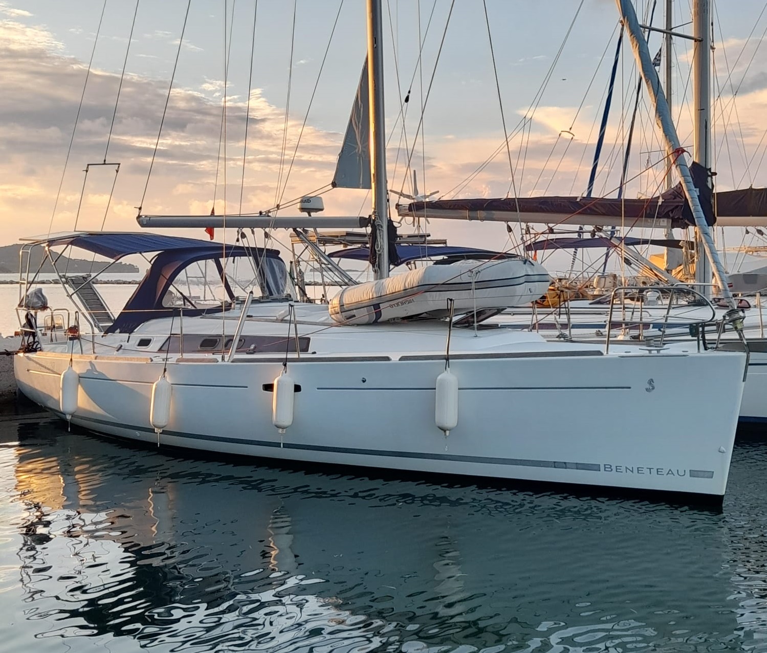 Beneteau 37